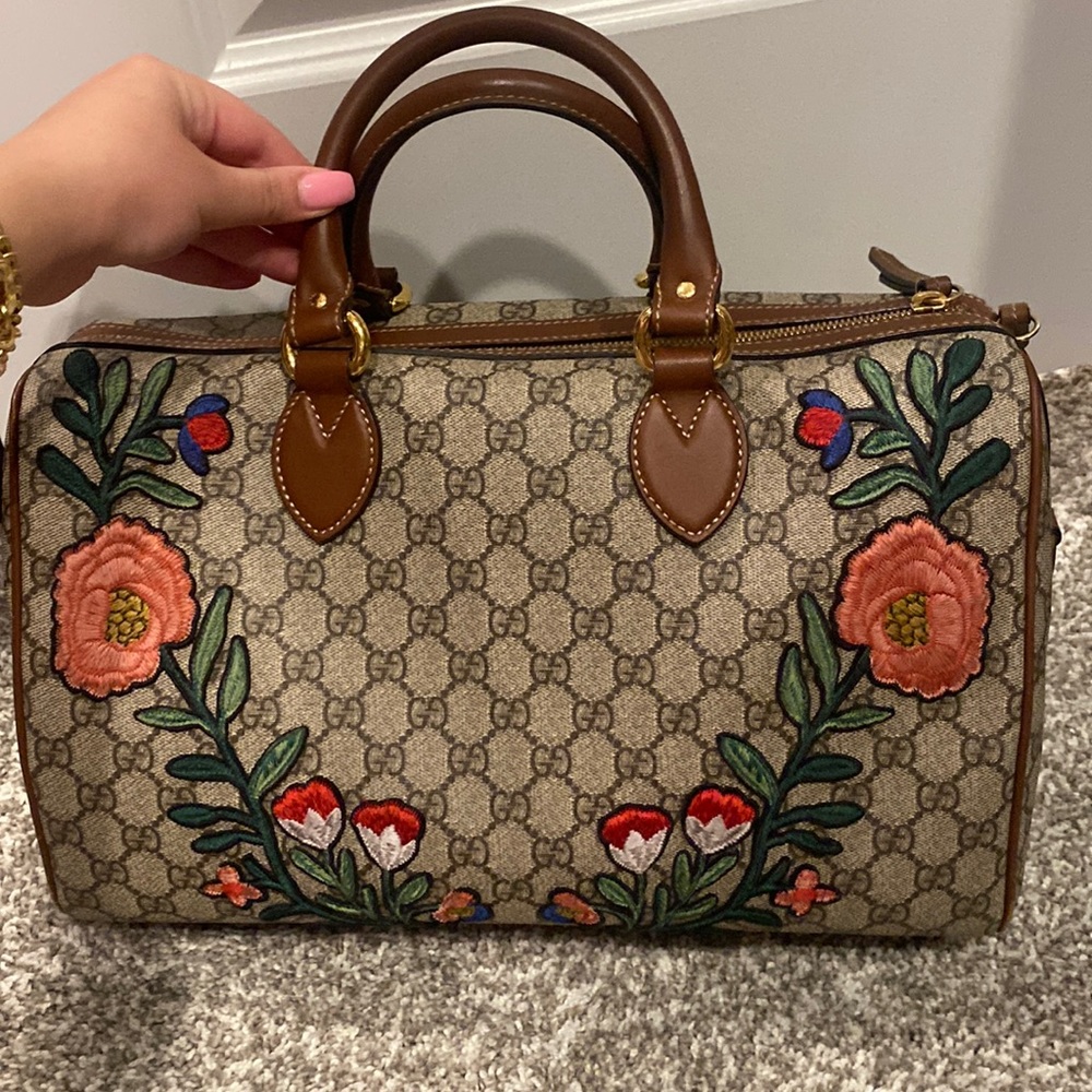 Absolutely stunning and lightly used Gucci “GG Boston monogram embroidered bag!